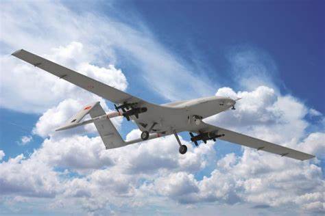 Drona Bayraktar TB2. Chinezii au clonat drona. Coșmarul rușilor în Ucraina